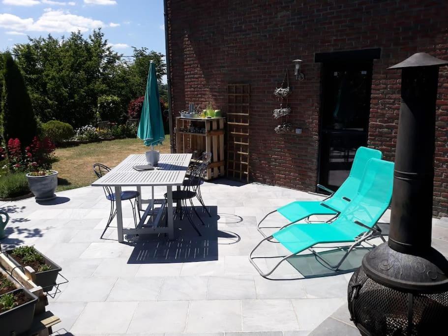 Studio Au Jardin Fleuri Verviers Luaran gambar